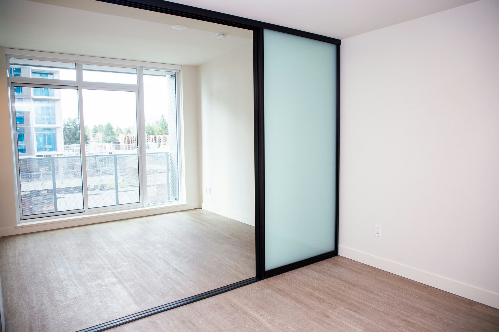 1210-9873 King George Boulevard, Surrey, BC, V3T 0T2 - 5