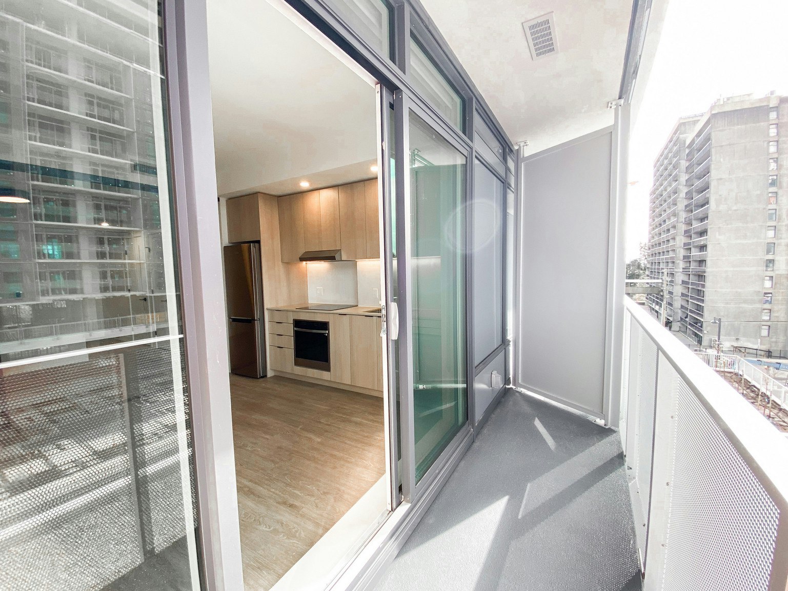 1210-9873 King George Boulevard, Surrey, BC, V3T 0T2 - 8