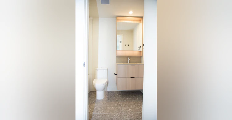 502-9873 King George Boulevard, Surrey, BC, V3T 0T2 - 7