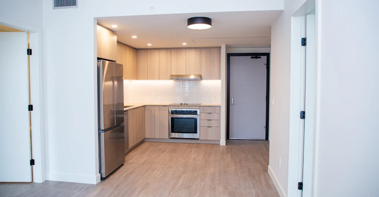 503-9873 King George Boulevard, Surrey, BC, V3T 0T2 - 8