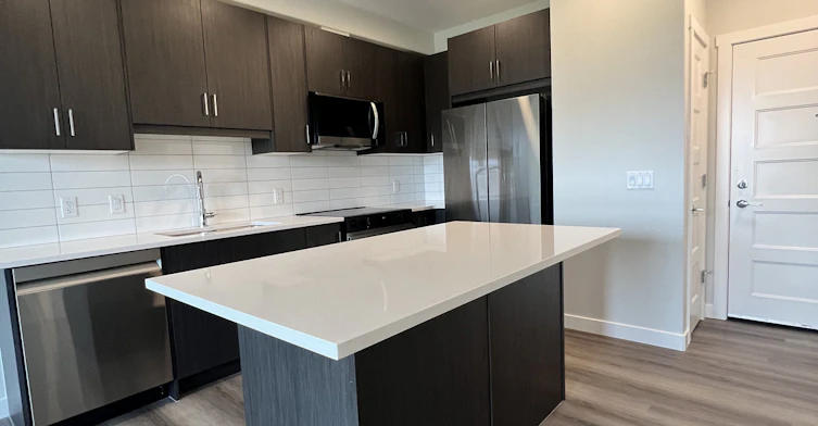 103-125 Wolf Hollow Crescent SE, Calgary, AB, T2X 5K9 - 5