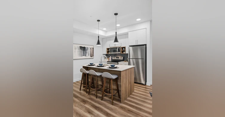 7604 108 Street NW, Edmonton, AB, T6E 1L9 - 32