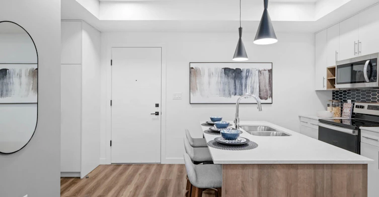 7604 108 Street NW, Edmonton, AB, T6E 1L9 - 3