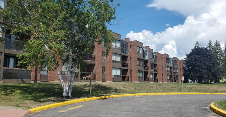 101-12 Heather Street, Barrie, ON, L4N 5J3 - 12