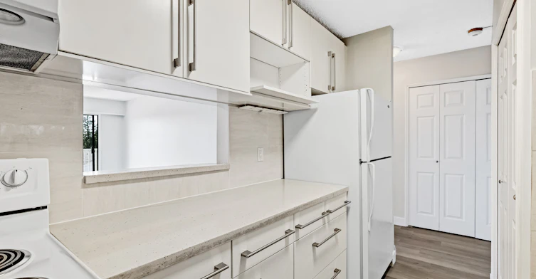 8040 Blundell Road, Richmond, BC, V6Y 1J8 - 15