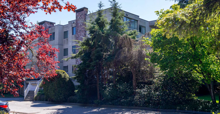 8040 Blundell Road, Richmond, BC, V6Y 1J8 - 30