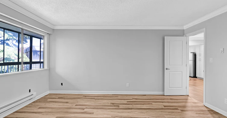 8040 Blundell Road, Richmond, BC, V6Y 1J8 - 18