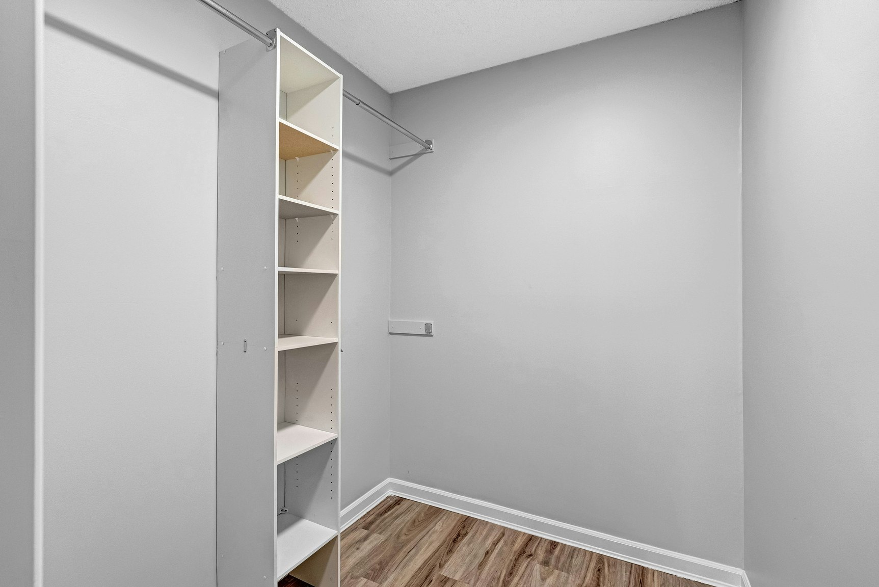 8040 Blundell Road, Richmond, BC, V6Y 1J8 - 17
