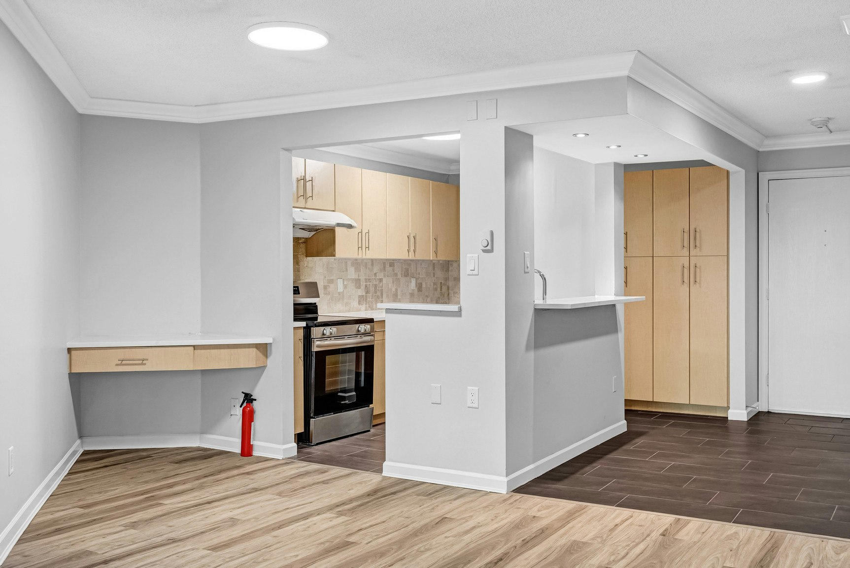 8040 Blundell Road, Richmond, BC, V6Y 1J8