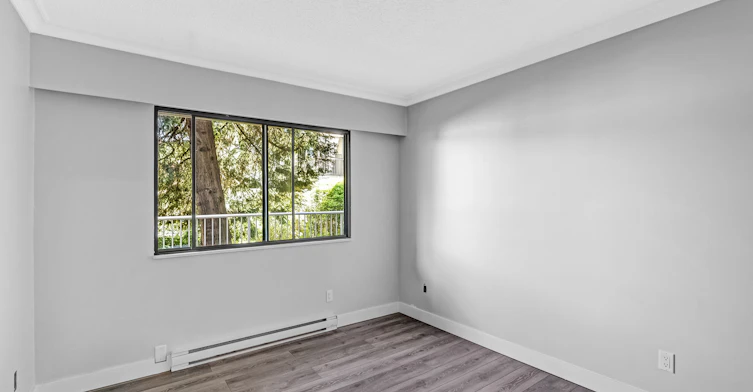 8040 Blundell Road, Richmond, BC, V6Y 1J8 - 24