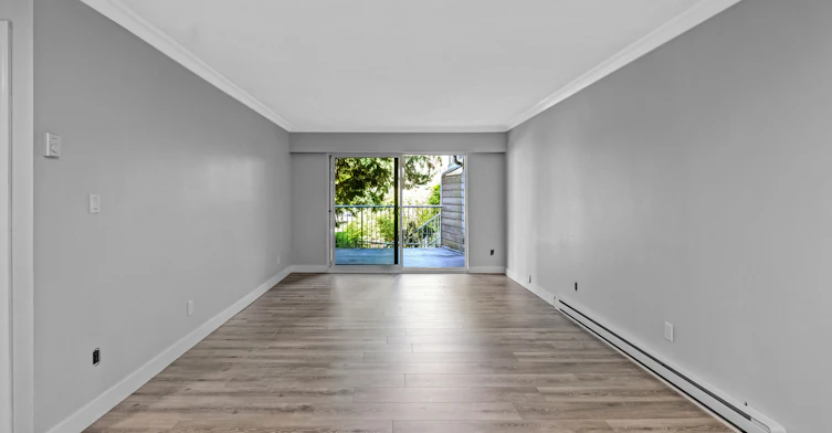 8040 Blundell Road, Richmond, BC, V6Y 1J8 - 21