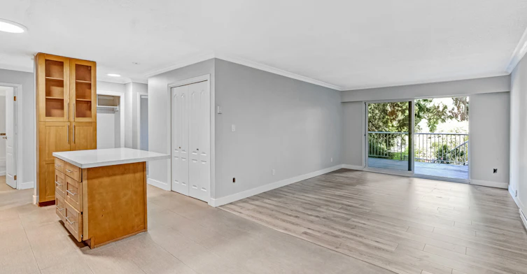 8040 Blundell Road, Richmond, BC, V6Y 1J8 - 20