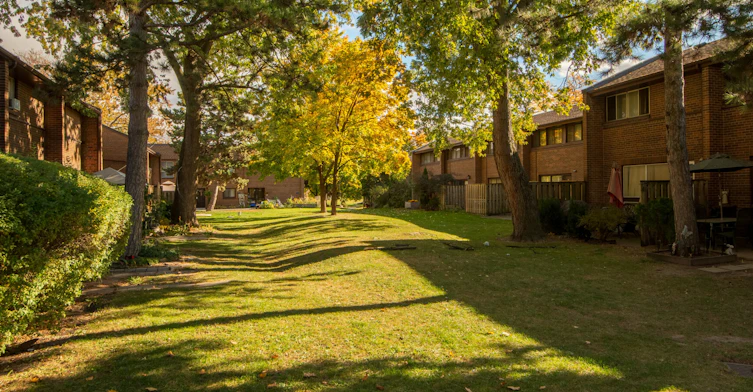 282 Silverstone Drive, Toronto, ON, M9V 3J4
