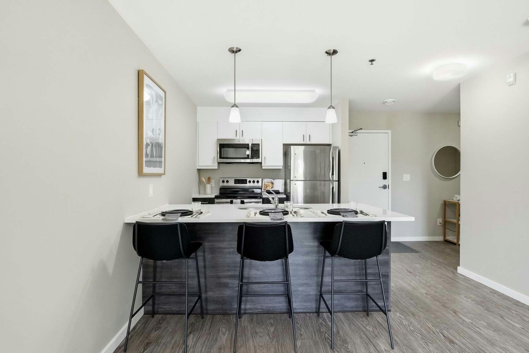 717-211-703 Sterling Lyon Parkway, Winnipeg, MB, R3P 2T7 - 2