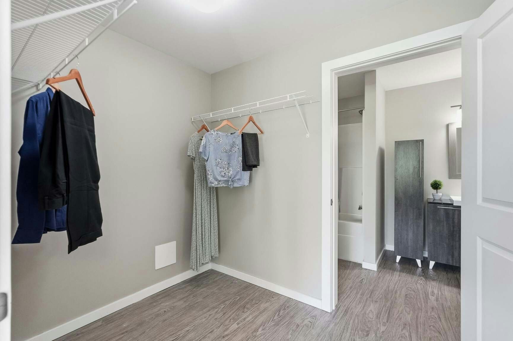 717-211-703 Sterling Lyon Parkway, Winnipeg, MB, R3P 2T7 - 11