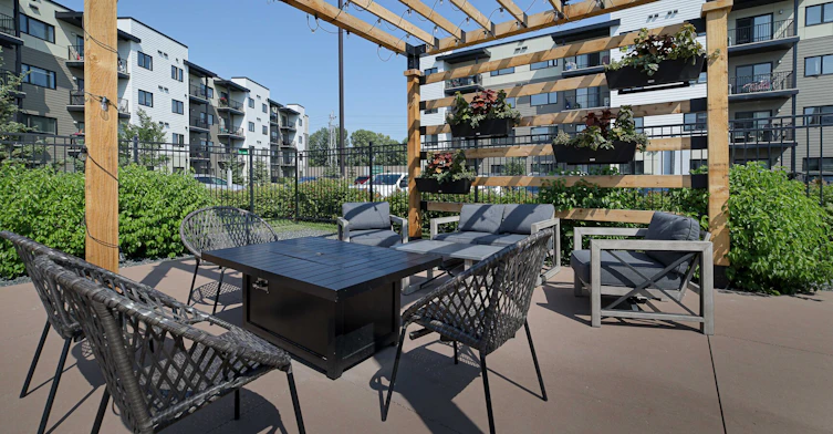 701-213-703 Sterling Lyon Parkway, Winnipeg, MB, R3P 2T7 - 24