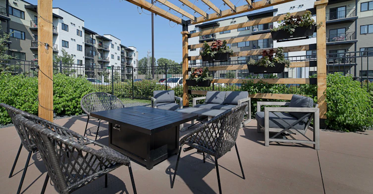 721-303-703 Sterling Lyon Parkway, Winnipeg, MB, R3P 2T7 - 25