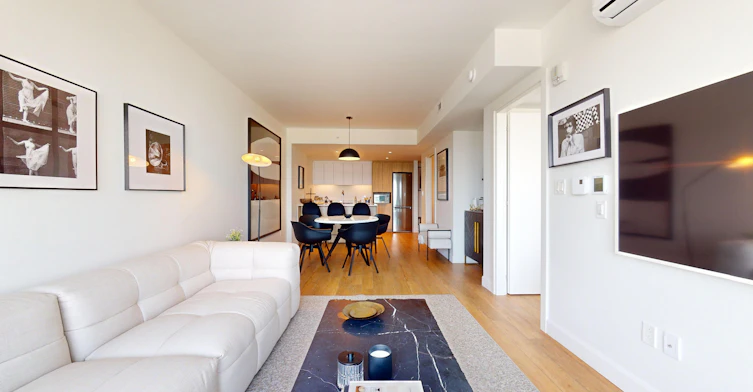 303-880 Carson Avenue, Dorval, QC, H9S 0B6