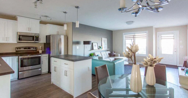 819 Chester Road, Moose Jaw, SK, S6J 0A4 - 8
