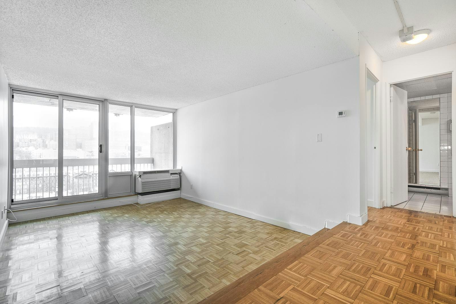 714-2100 De Maisonneuve Boulevard West, Montréal, QC, H3H 1K6 - 3