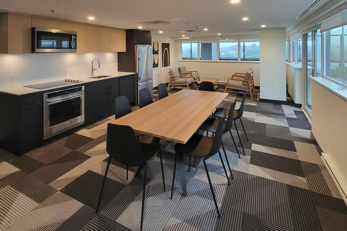 1649 E Broadway, Vancouver, BC, V5N 0J4 - 12