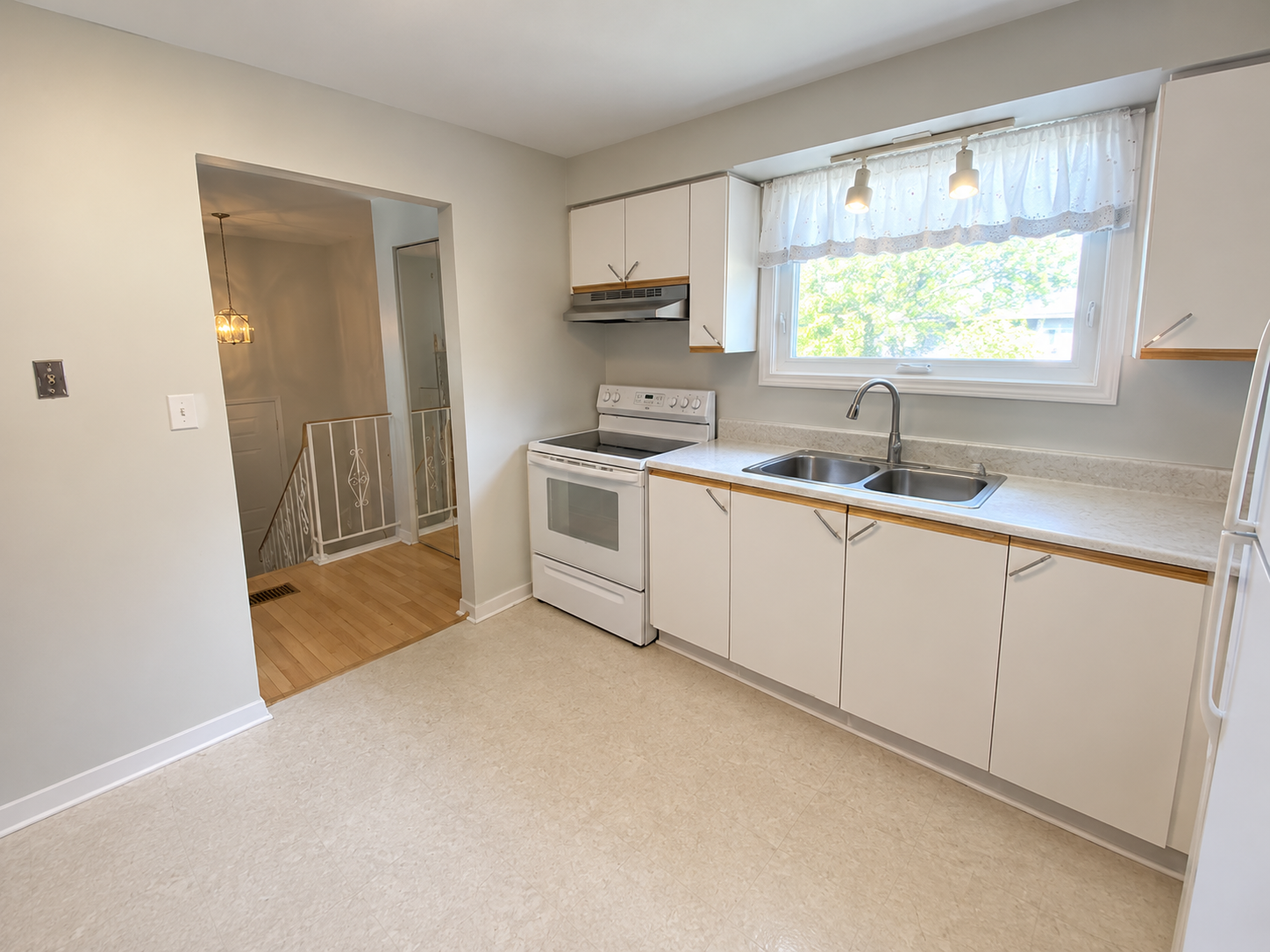 278 Owens Crescent, Kingston, ON, K7M 8H6 - 5