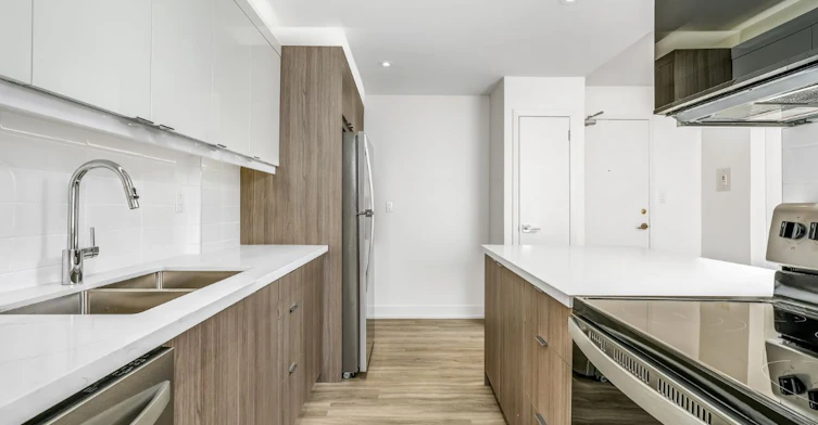0501-287 Markland Drive, Toronto, ON, M9C 1R6 - 3