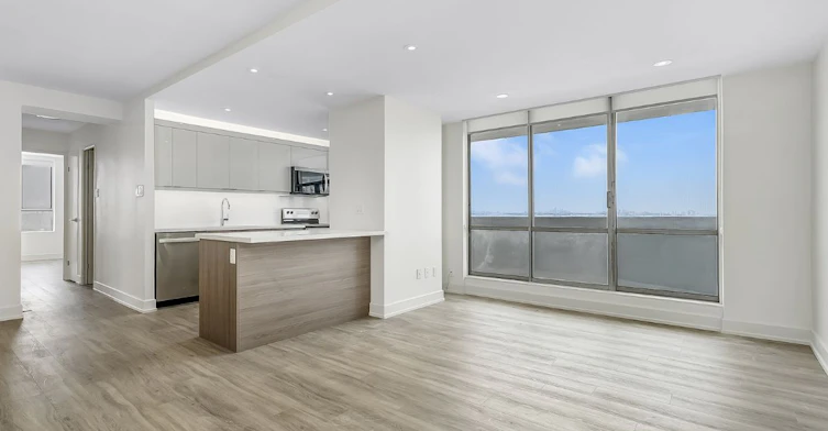 1002-8 Lomond Drive, Toronto, ON, M8X 2W3 - 5