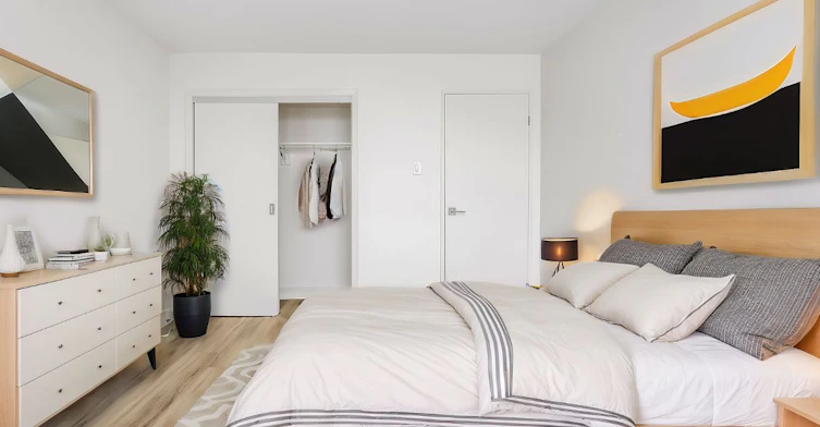 PH04-8 Lomond Drive, Toronto, ON, M8X 2W3 - 7