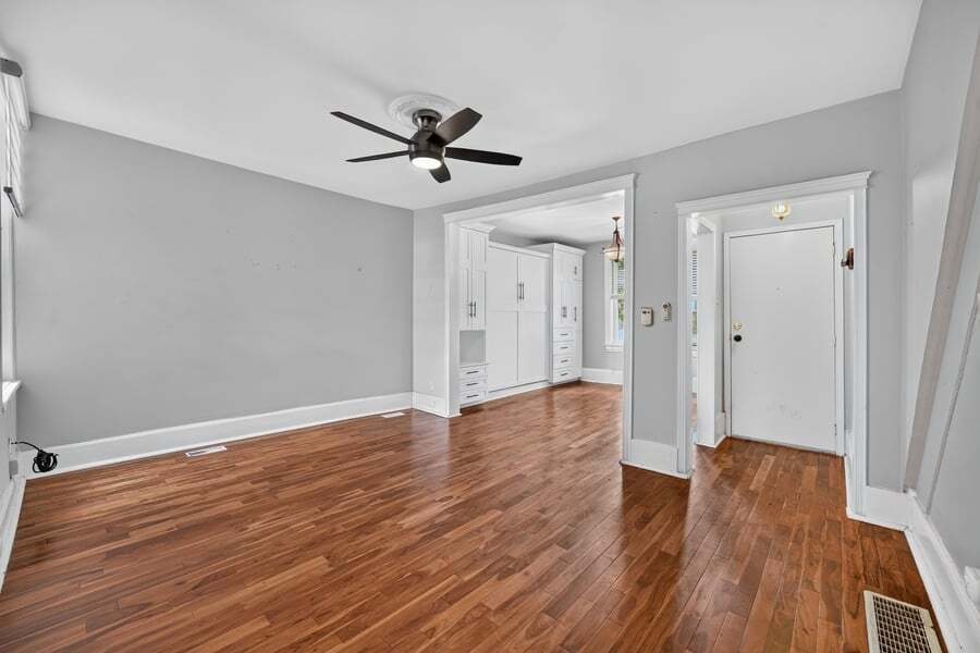 1-19 Desjardins Avenue, Ottawa, ON, K1N 5N8 - 6