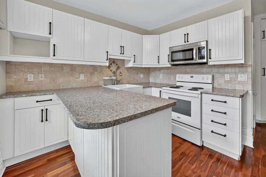 1-19 Desjardins Avenue, Ottawa, ON, K1N 5N8 - 3
