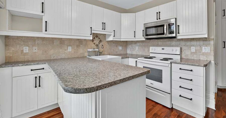1-19 Desjardins Avenue, Ottawa, ON, K1N 5N8 - 3