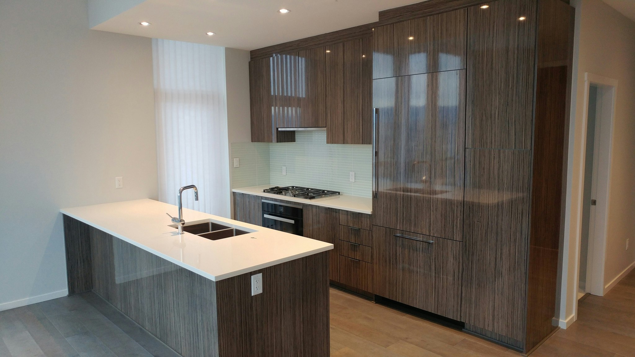 3703-6638 Dunblane Avenue, Burnaby, BC, V5H 0G8 - 2