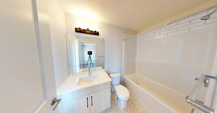 3640 139 Avenue Northwest, Edmonton, AB, T5Y 3N5 - 93