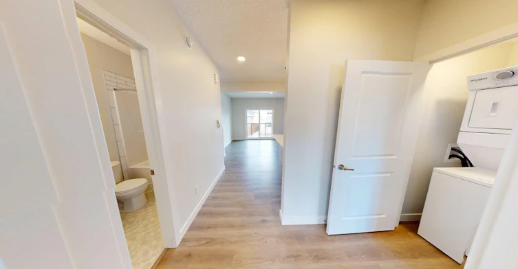 3640 139 Avenue Northwest, Edmonton, AB, T5Y 3N5 - 64