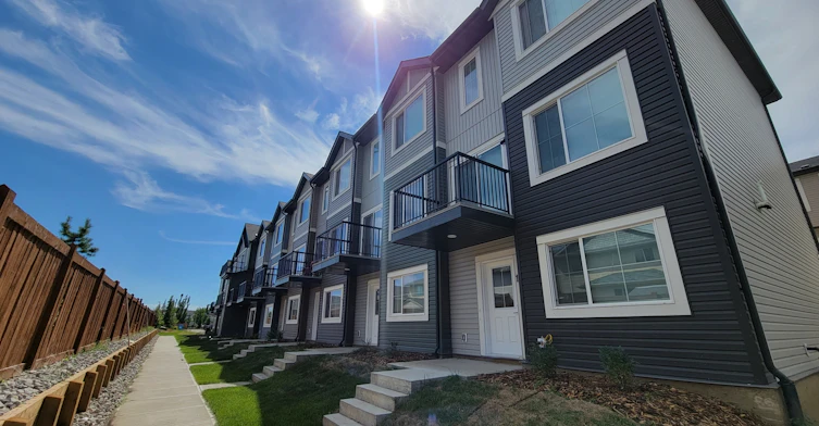 3640 139 Avenue Northwest, Edmonton, AB, T5Y 3N5 - 24