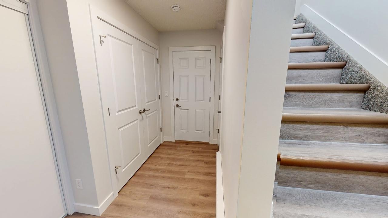 3640 139 Avenue Northwest, Edmonton, AB, T5Y 3N5 - 57