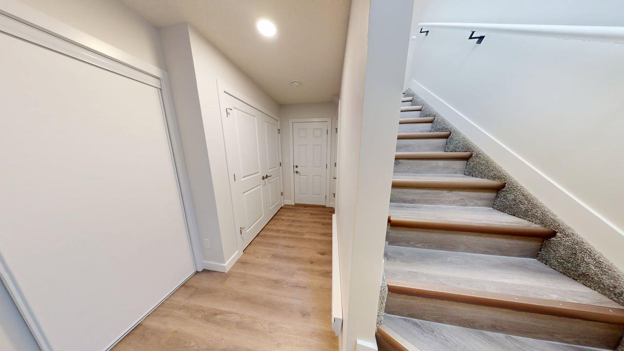 3640 139 Avenue Northwest, Edmonton, AB, T5Y 3N5 - 59
