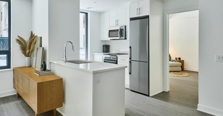 1307-265 Rideau Street, Ottawa, ON, K1N 0G7 - 2