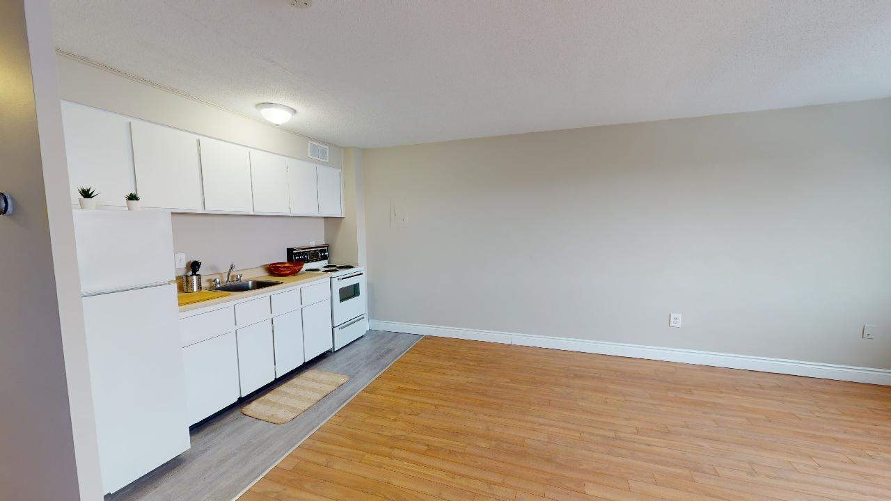 36-255 Stewart Street, Ottawa, ON, K1N 6K3 - 2