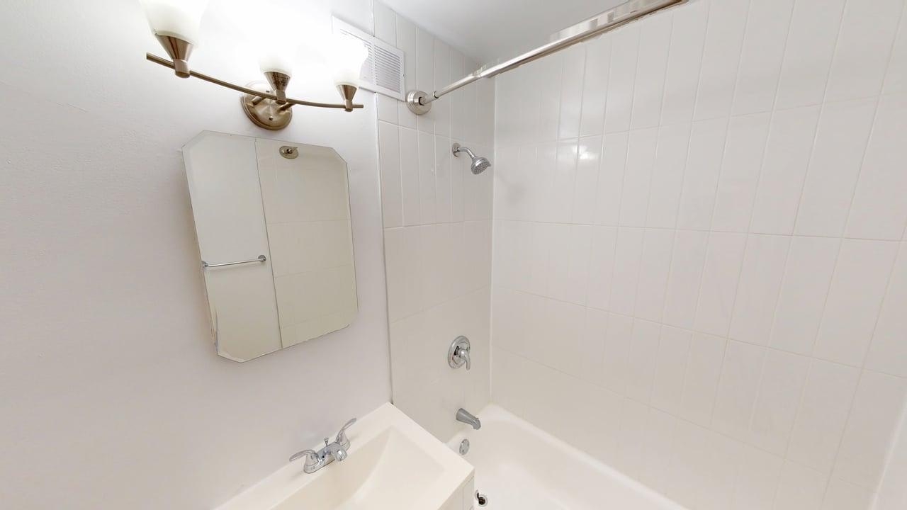 32-255 Stewart Street, Ottawa, ON, K1N 6K3 - 4
