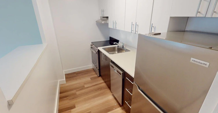 32-255 Stewart Street, Ottawa, ON, K1N 6K3