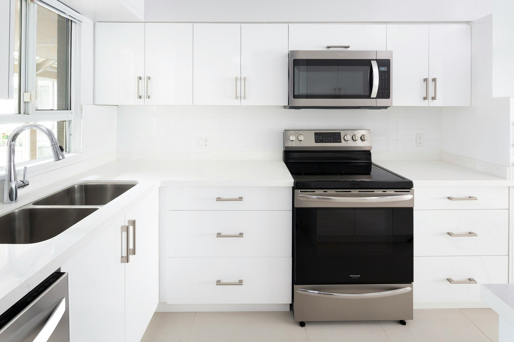 109-2475 West Broadway Street, Vancouver, BC, V6K 2E8 - 8