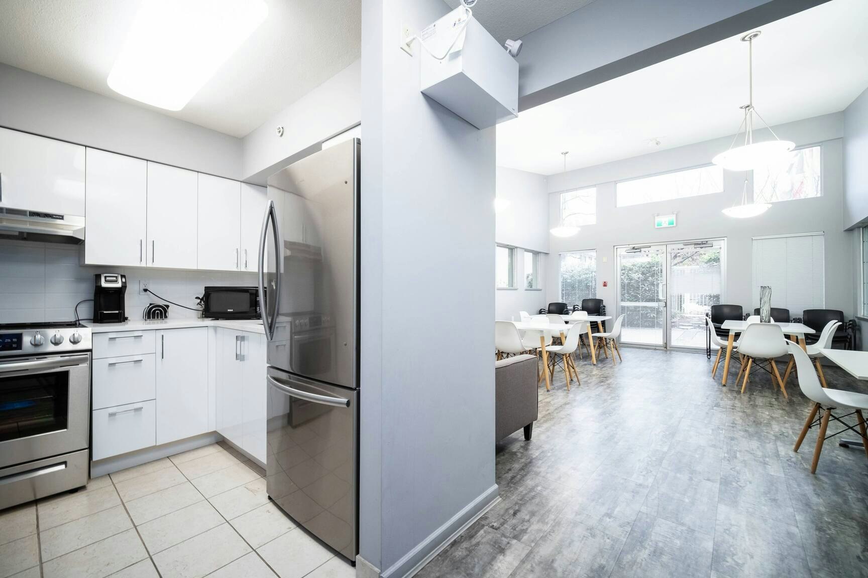 109-2475 West Broadway Street, Vancouver, BC, V6K 2E8 - 16