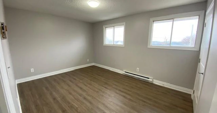 9 Weller Avenue, Kingston, ON, K7K 2T1 - 3