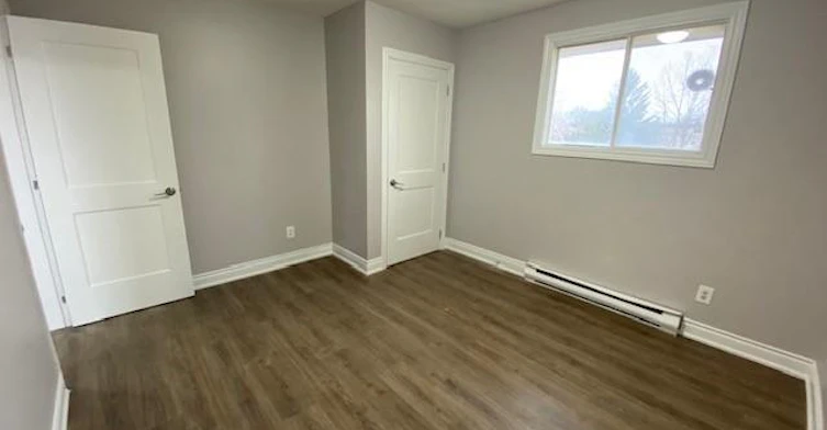 9 Weller Avenue, Kingston, ON, K7K 2T1 - 8