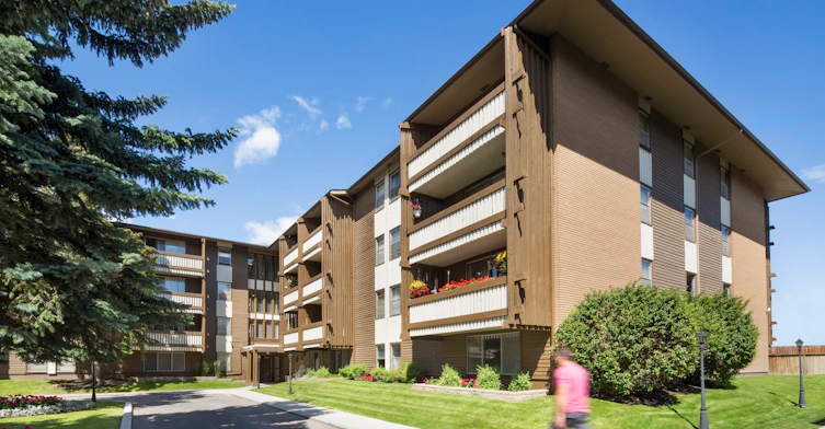 430-2528 66 Avenue SW, Calgary, AB, T3E 5K4 - 10