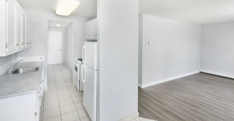 308-2528 66 Avenue SW, Calgary, AB, T3E 5K4 - 13