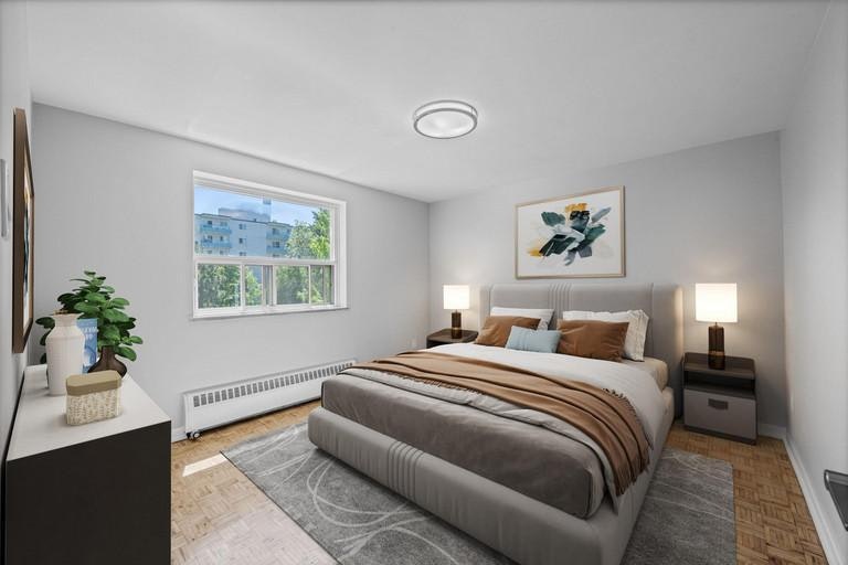 2300 Marine Drive, Oakville, ON, L6L 1C3 - 8