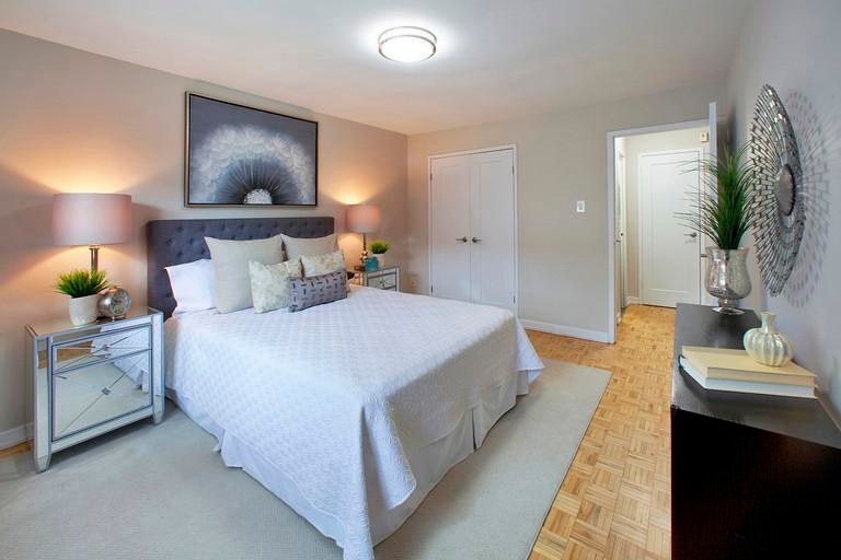 2300 Marine Drive, Oakville, ON, L6L 1C3 - 10